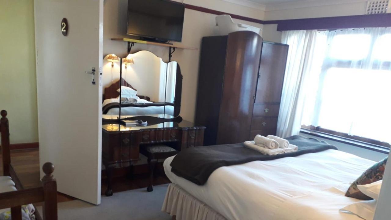 赫曼努斯 Zoete Inval旅舍 外观 照片